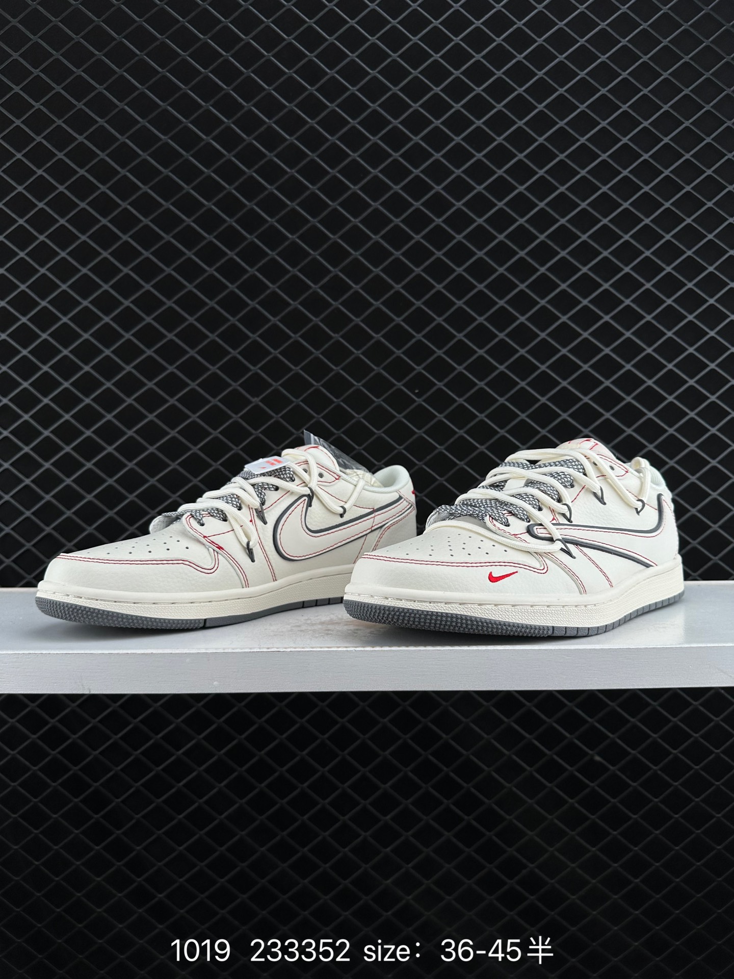 Travis Scott x Air Jordan 1 ” Reverse Mocha “